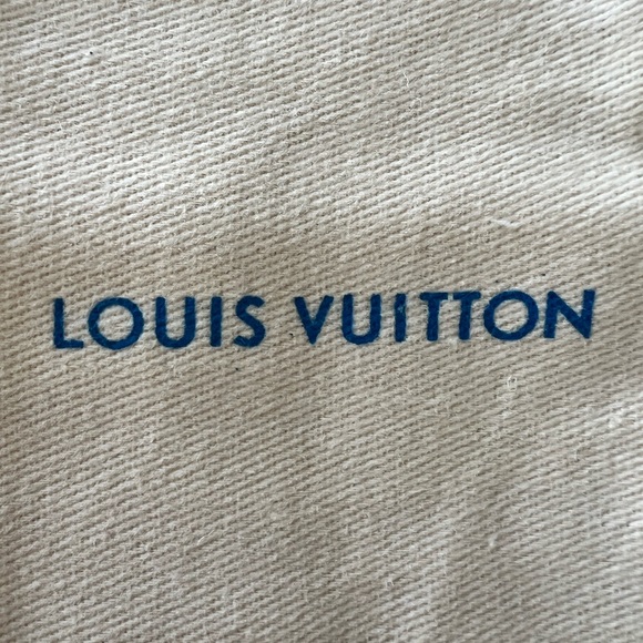 Louis Vuitton box and bag - Picture 8 of 8